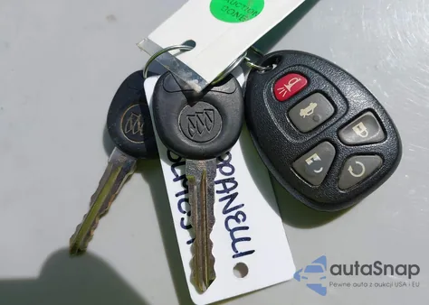 2010 Buick Lucerne Cxl-5 z USA, uszkodzony, nr VIN 1G4HG5EM7AU106233